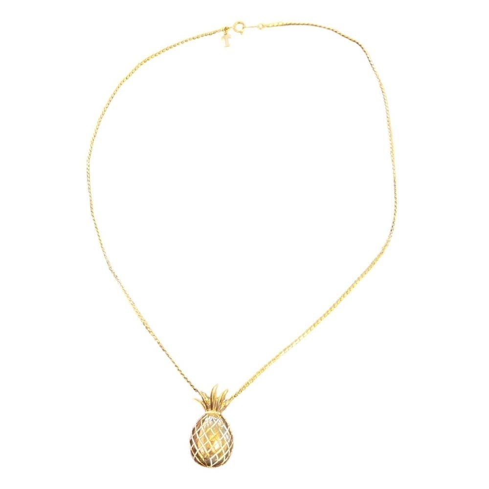 Crown Trifari Gold Tone Pineapple Pendant Necklace Crown Trifari Gold Tone Pineapple Pendant Necklace
